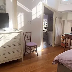 Apartamento Lovely Independent Mini-apartment In, Roma